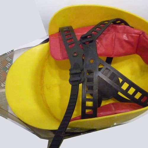 PET PLAST children's helmet from the 80s used, plastic, complete