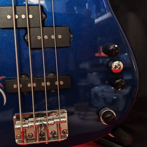 Yamaha RBX170 electric bass like new with Aguilar OBP-3 preamp