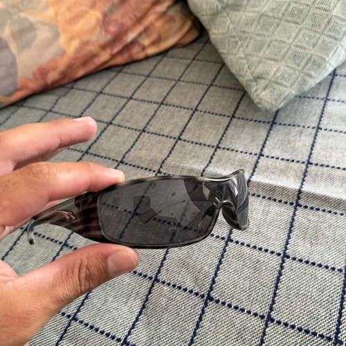 Arnette sunglasses used, black and gray