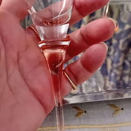 Set of four vintage stemmed glasses in blue and salmon shades like new