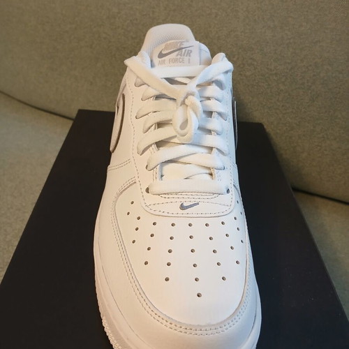 Nike Air Force 1 '07 LV8 White new, size 43