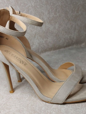 Velvet sandals like new, gray, size 40