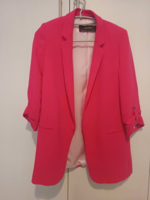 Zara blazer in fuchsia color like new, size XS