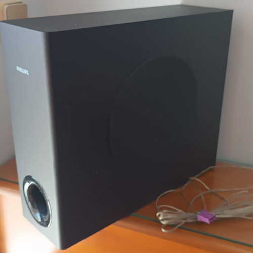 Philips DVD player with 4 speakers and subwoofer used