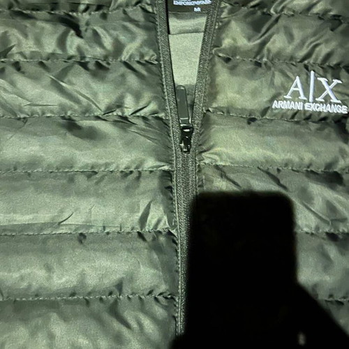 Armani sleeveless vest new, black