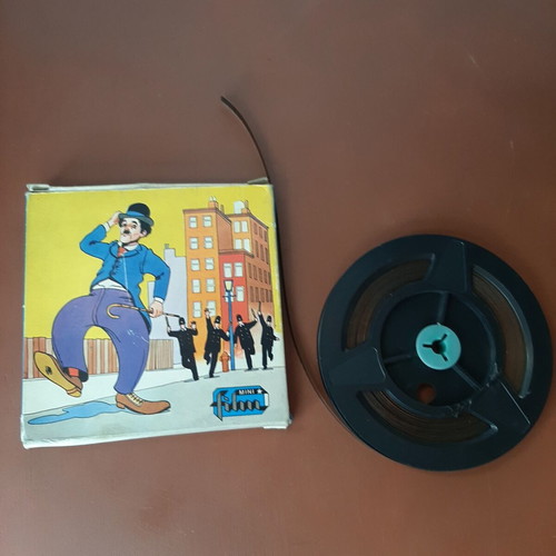 Super 8 Mini-Film Charlie Chaplin used vintage silent comedy