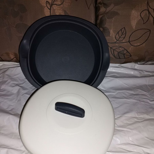 Tupperware container 1 liter new