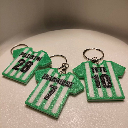 3D printed keychain with football player name and number new