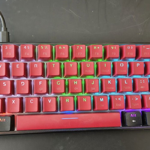 Snpurdiri V900 60% Mechanical Keyboard like new, red switches