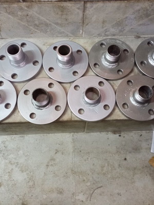 DIN 40 lathe flanges with 1 1/2 inch nipples, pack of 10