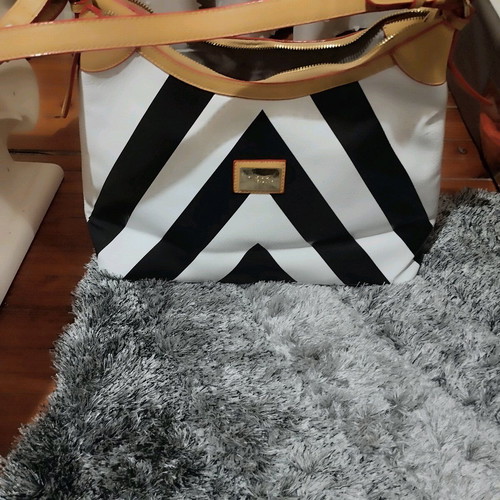 shoulder bag, hand bag