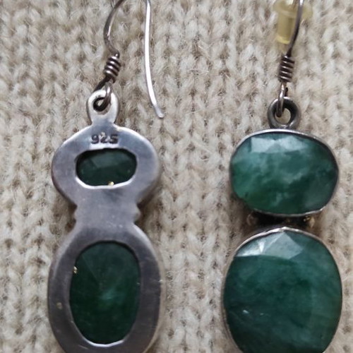 Silver 925 earrings with emerald used