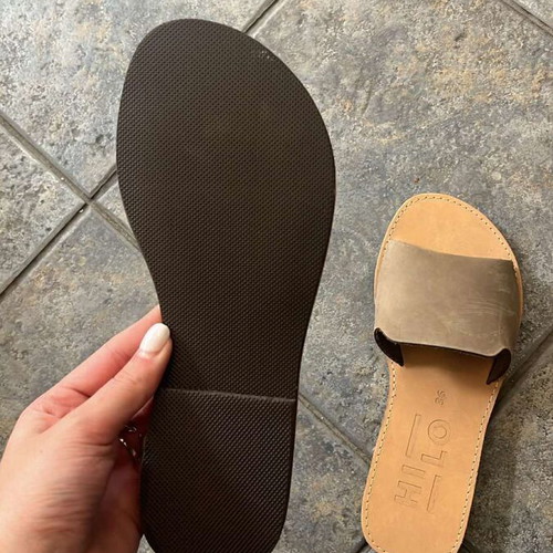 Hilo leather flat sandals new, natural color, wide strap, size 38