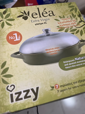 Izzy Elea XL Casserole with Lid new, nonstick, 38cm