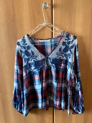 Zara blouse with embroidery and lace new, multicolored