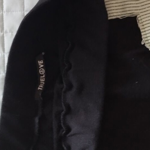 Handmade skirt like new, black and white, girls' small