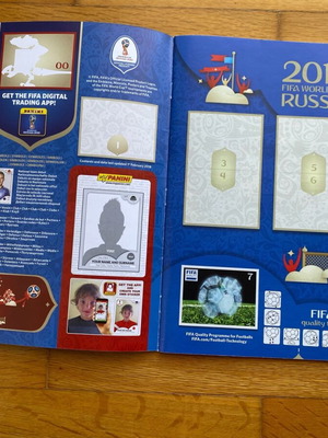 Panini World Cup 2018 πλήρες ακόλλητο σετ αυτοκόλλητα και κενό άλμπουμ σαν καινούργιο
