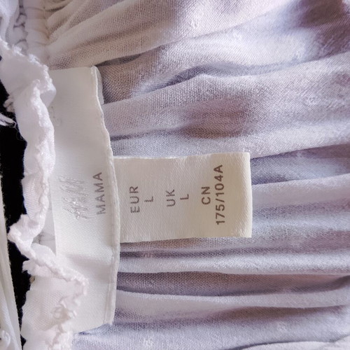 H&M Mama White Summer Short-Sleeve Top like new, size L