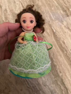 Folding doll used