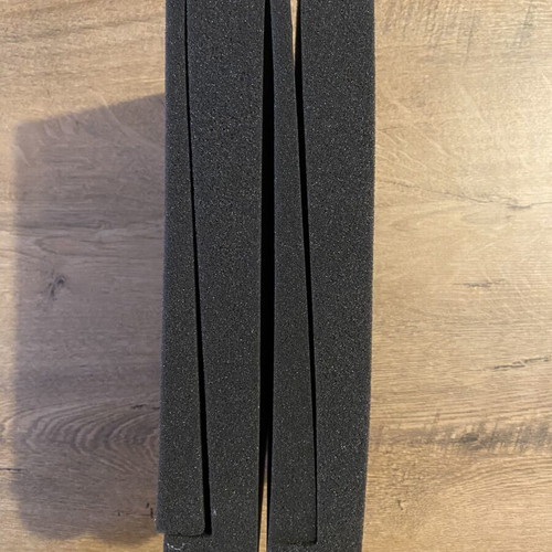 Speaker isolation bases for bookshelf or studio monitors 18x28cm like new