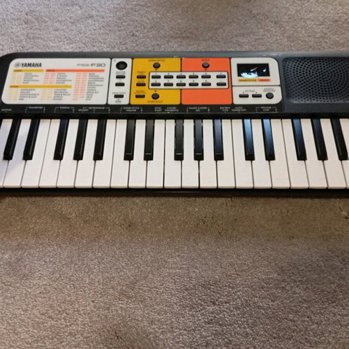 YAMAHA harmonium