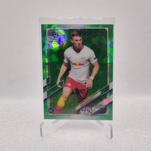 2020 Topps Chrome UCL Sapphire Green Refractor Dennis Borkowski #12 Rookie RC μεταχειρισμένο