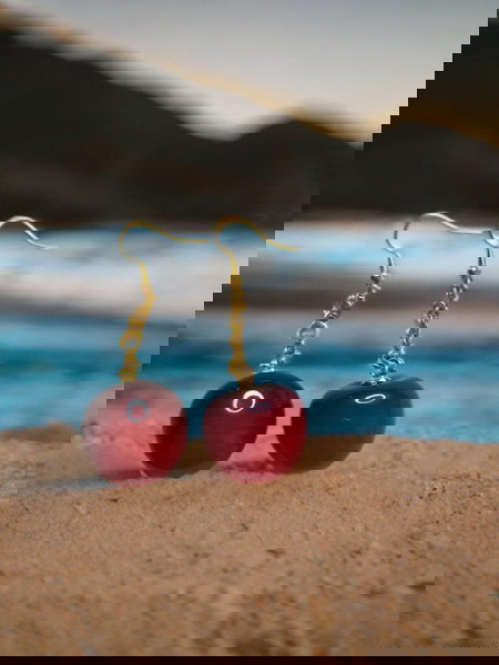 earrings of cherry
