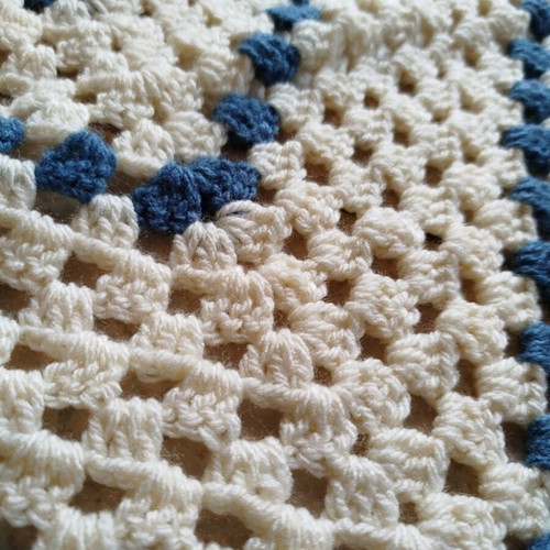Handmade knitted scarf for girls 3-7 like new
