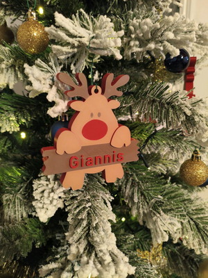 3D Christmas ornaments like new