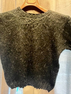 Vintage 1970s short-sleeve sweater blouse, like new, black