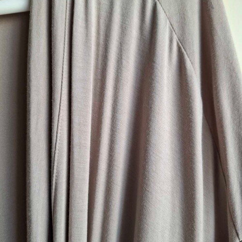 Long kimono robe like new in beige-grey