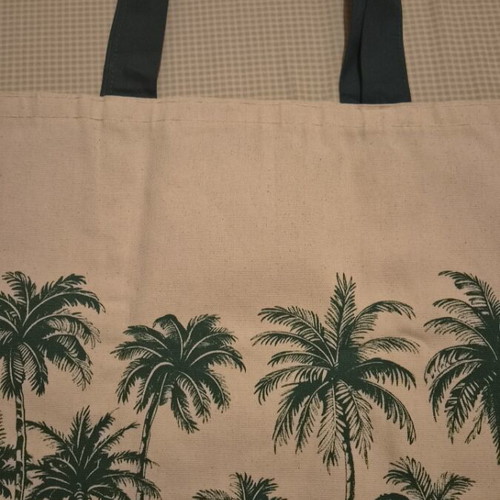 Oasis tote bag Club Solaire Hondos Center new, beige and green