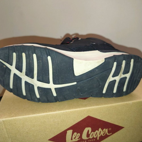 Lee Cooper casual boots size 42 like new, black