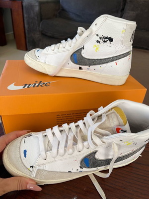 Nike αθλητικά σαν καινούργια, μέγεθος 39, άσπρα με πιτσιλιές
