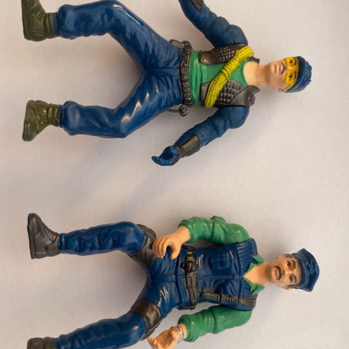 Special Force Sungold pack of 2 figures like new, 1980s