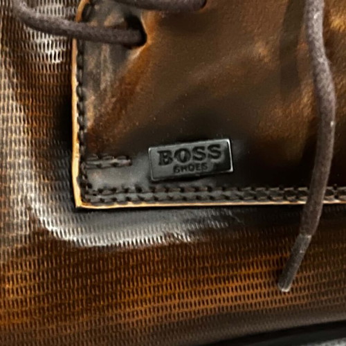Boss shoes brown like new, size 43