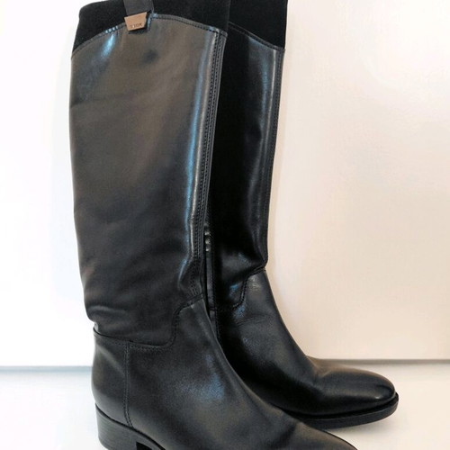 Geox black leather boots used, size 37