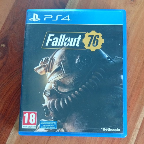 Fallout 76 PS4 game used, 2018 Bethesda