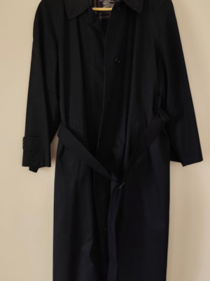 Καμπαρντίνα Burberry Vintage σε σκούρο μπλε, σαν καινούργια, μέγεθος 20L