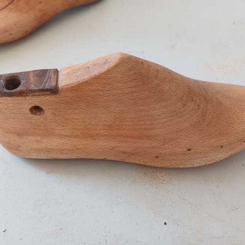 Wooden shoe lasts like new, pair for men and women