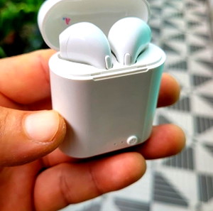 New. White Ασύρματα Stereo ακουστικά Bluetooth Με θήκη φόρτισης. Για όλα τα μοντέλα κινητά!