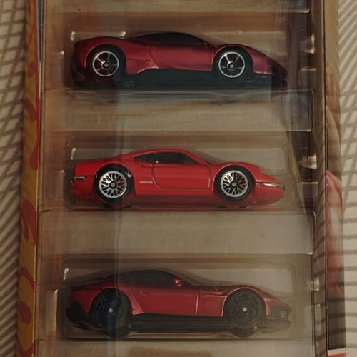 Hot Wheels Ferrari toy car set of 5 new