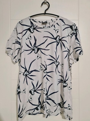 Мъжка тениска H&M като нова, размер XL, черно и бяло