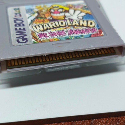 Wario Land The Shake Dimension Game Boy Color cartridge like new