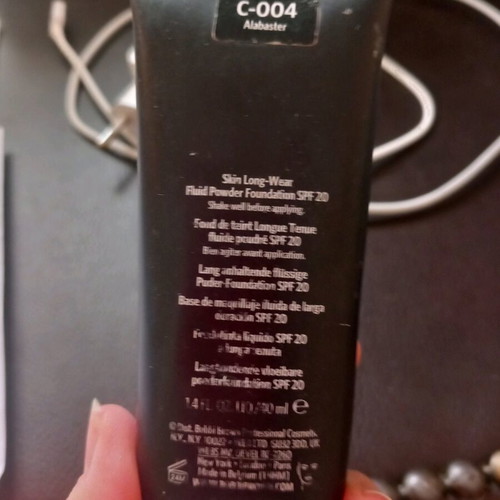 Bobbi Brown light foundation used, shade C 004 Alabaster