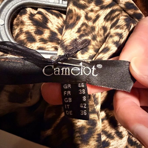 Camelot shirt new, size M, beige brown