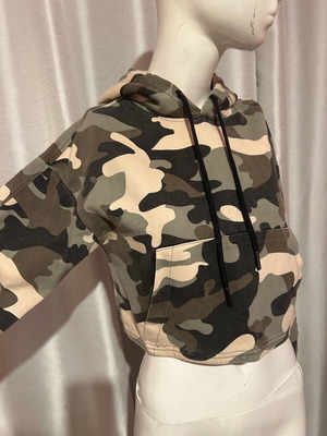 Bershka hoodie like new, size XS