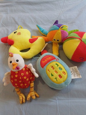 Set of 5 baby toys with octopus, ball, duck, rattle, chicken, and phone