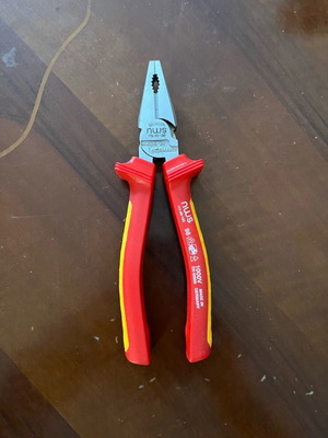 NWS electrician pliers with protection new
