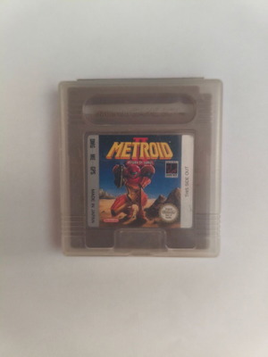 Metroid 2 - Return of Samus Game Boy used with case